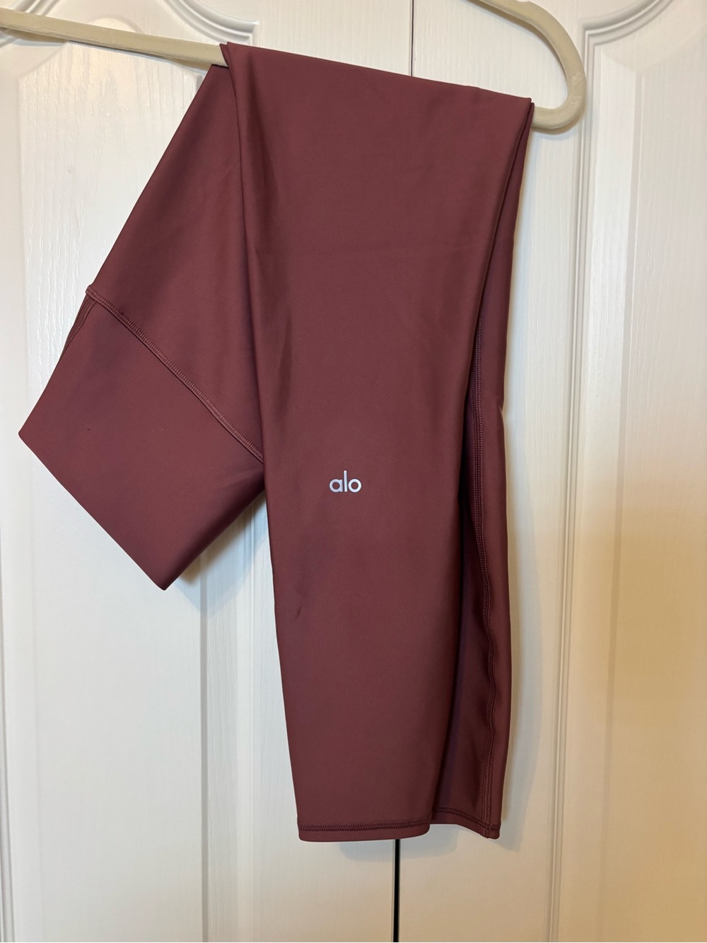 ALO Yoga 7/8 High Waist Airlift Leggings in Mauve Pink